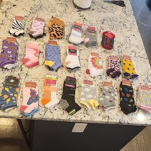 Women's Colorful Socks 21 Pair Var. Sizes